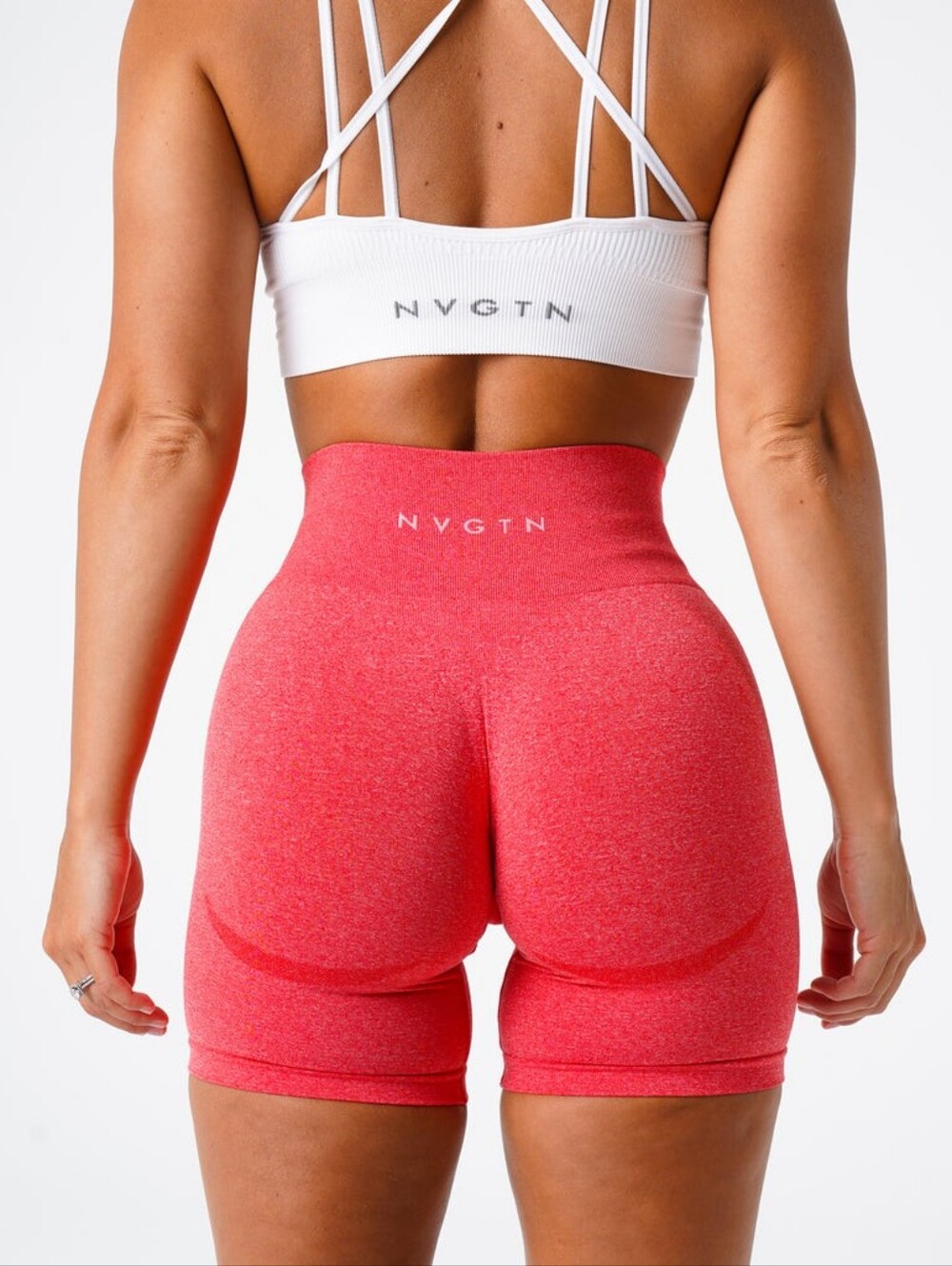 NVGTN Contour Seamless Shorts Candy Apple Red